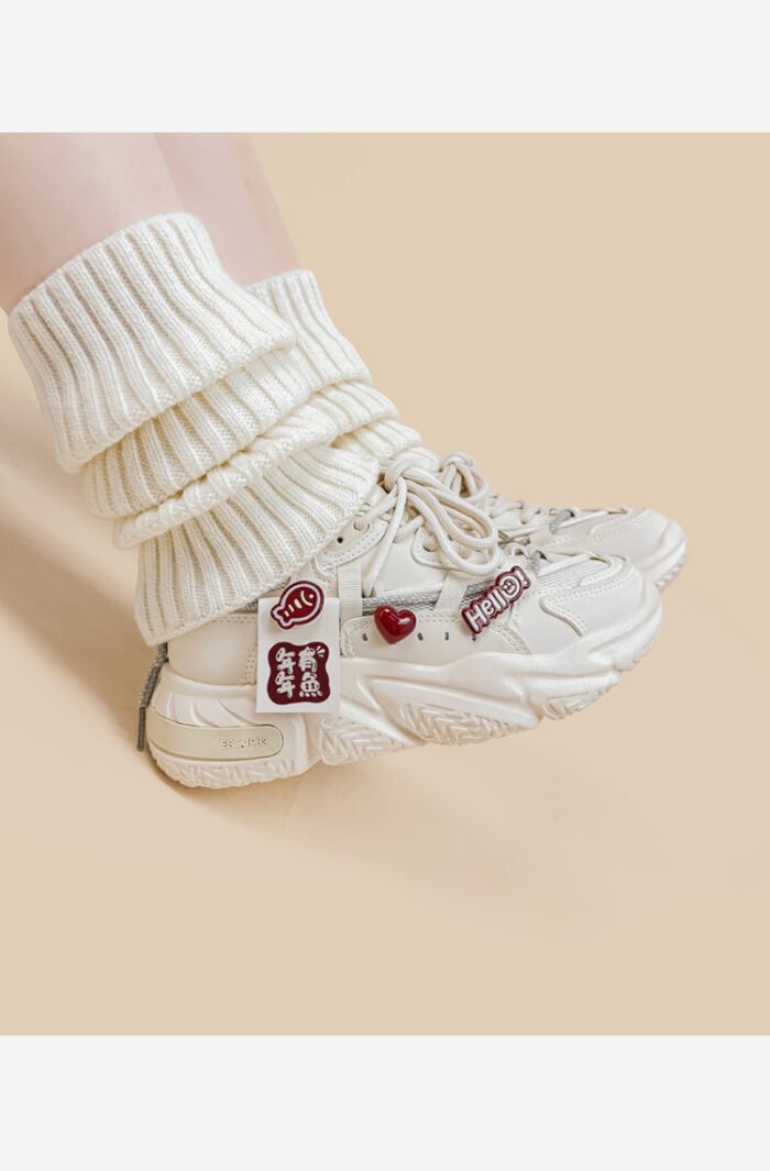 12876048-d6b9-4d4b-a01d-bf417578c50a.jpg White Thick Soled Sports And Leisure Shoes For Women - Image 6