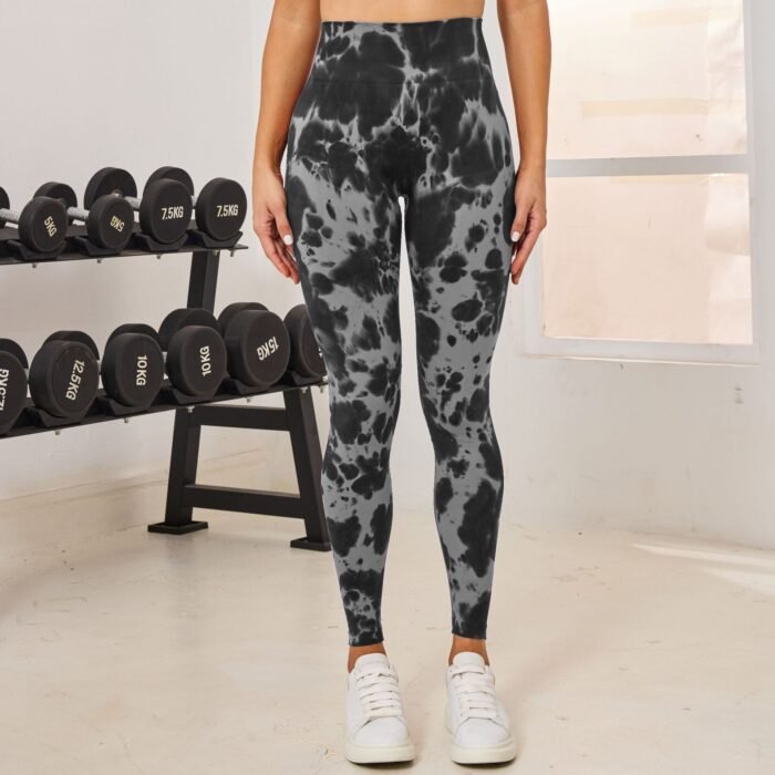 Wolf Head Hand-painted Seamless Knitted Bottoming Trousers - Image 1