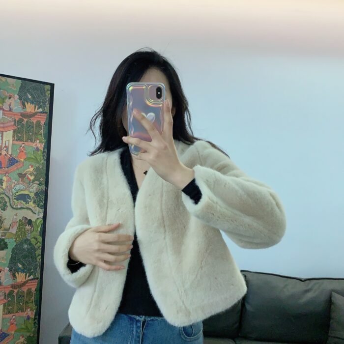 Women's Short Solid Color Eco-friendly Fur Jacket - Image 1