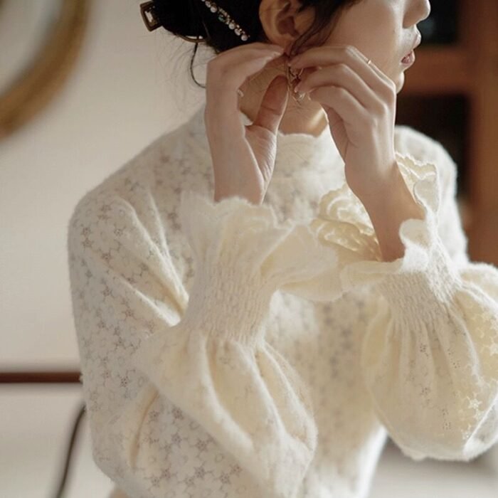 Fleece-lined Thickened Half-high Collar Lace Bottoming Shirt For Women - Image 4