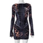 Winter New Contrast Color Leopard Print Metal Buckle Short Dress - Image 5