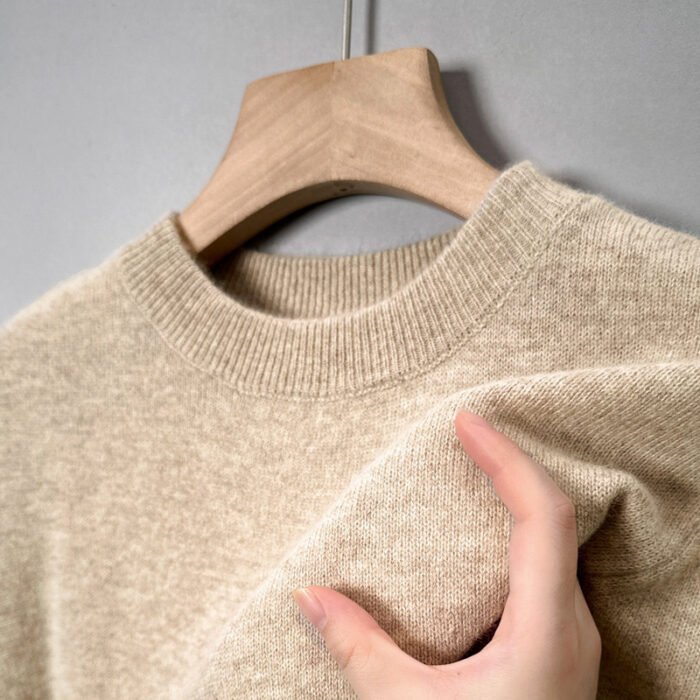 O1CN01XnA3qW1YN7Q45Ww9z_2459923046-0-cib.jpg Casual Fashion Bottoming Shirt Young And Middle-aged Simple Half Turtleneck Solid Color Sweater For Men - Image 3