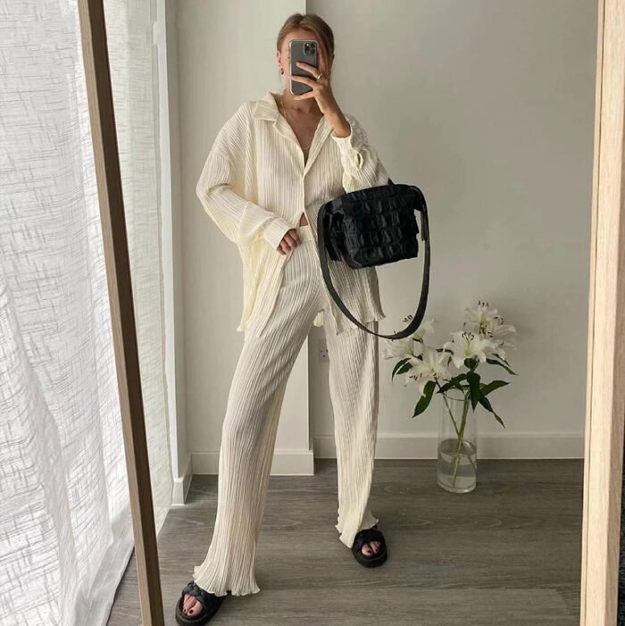 O1CN01i6yW1z1vg6rXRtWnw_2208555566201-0-cib.jpg Women's Fashionable Simple Wide-leg Pants Suit - Image 4