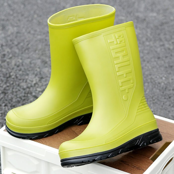 Fashion Middle Women's Non-slip Rain Boots - Image 5