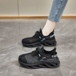 Summer Fly-knit Sneakers Versatile Mesh Breathable - Image 4