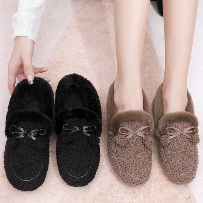 O1CN01pUueKM2KVSAOjAMGW_2206936549562-0-cib.jpg Warm Plus Velvet Women's Slip-on Cotton Shoes - Image 1