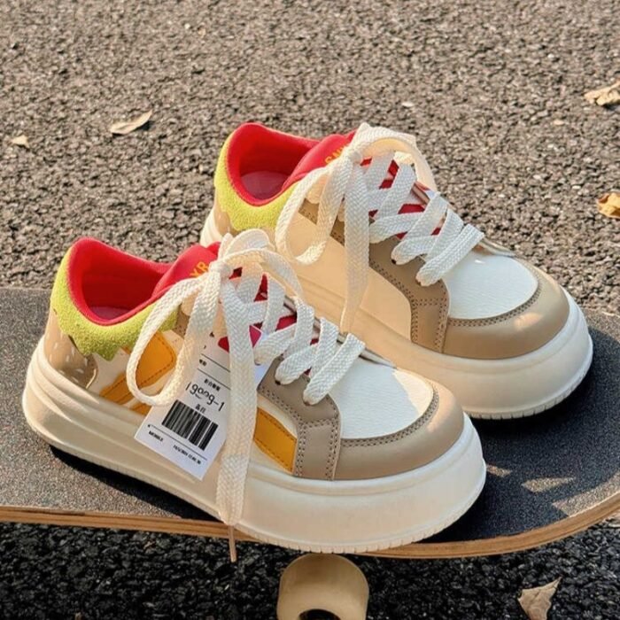 New White Big Toe Bread Shoes Sports Women's Shoes - Image 1